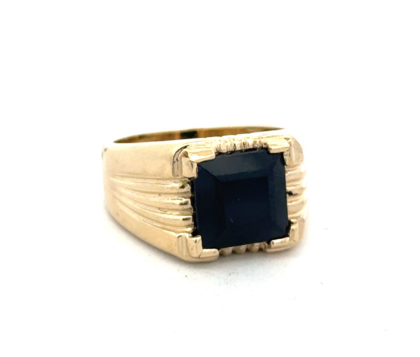 Anillo de hombre