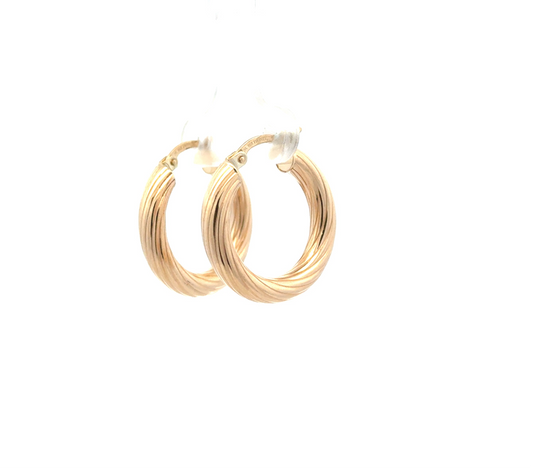 Argollas torcidas